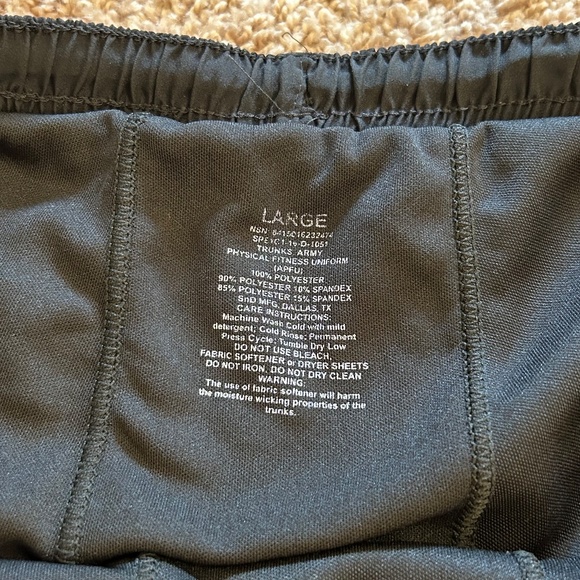 Army Physical Training Shorts | Army Physical Fitness Uniform (APFU) - Picture 4 of 5